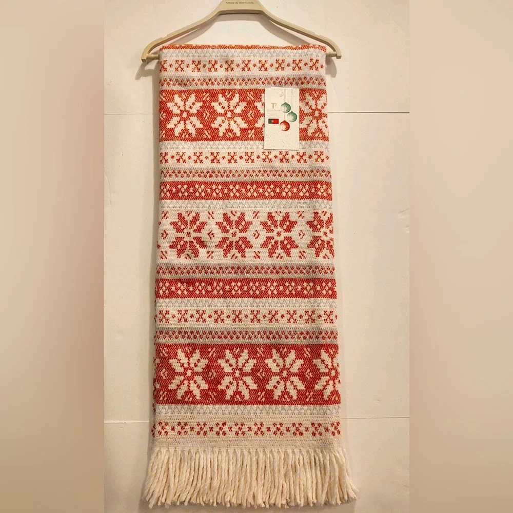 🎁Texteis Penedo Holiday Throw Blanket - Iced Red Snowflakes